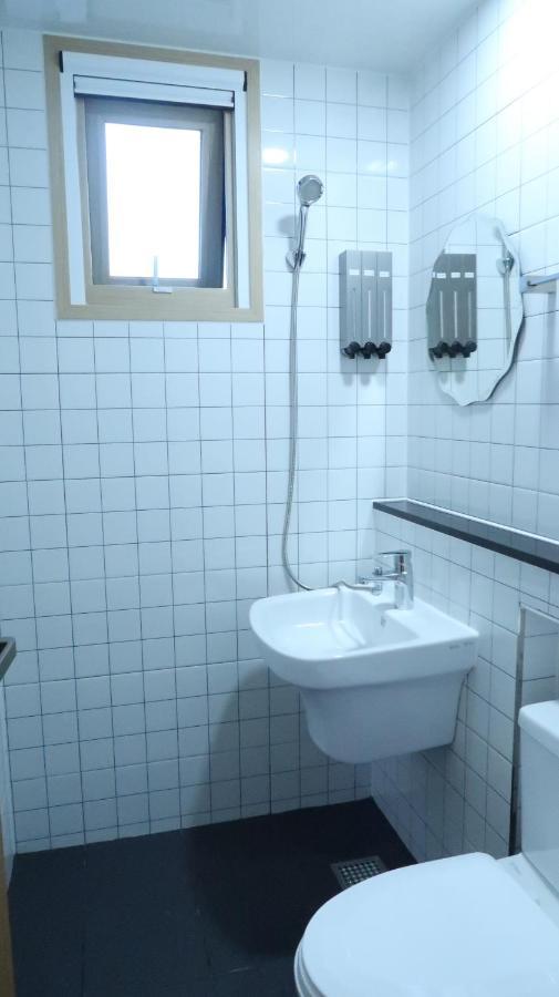 מוקפו 38Th Street Guesthouse מראה חיצוני תמונה