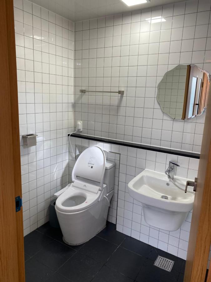 מוקפו 38Th Street Guesthouse מראה חיצוני תמונה